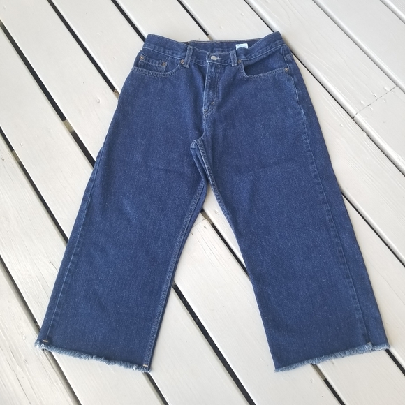 Levi's Denim - LEVI 577 frayed hem sz 10 cropped flared jeans